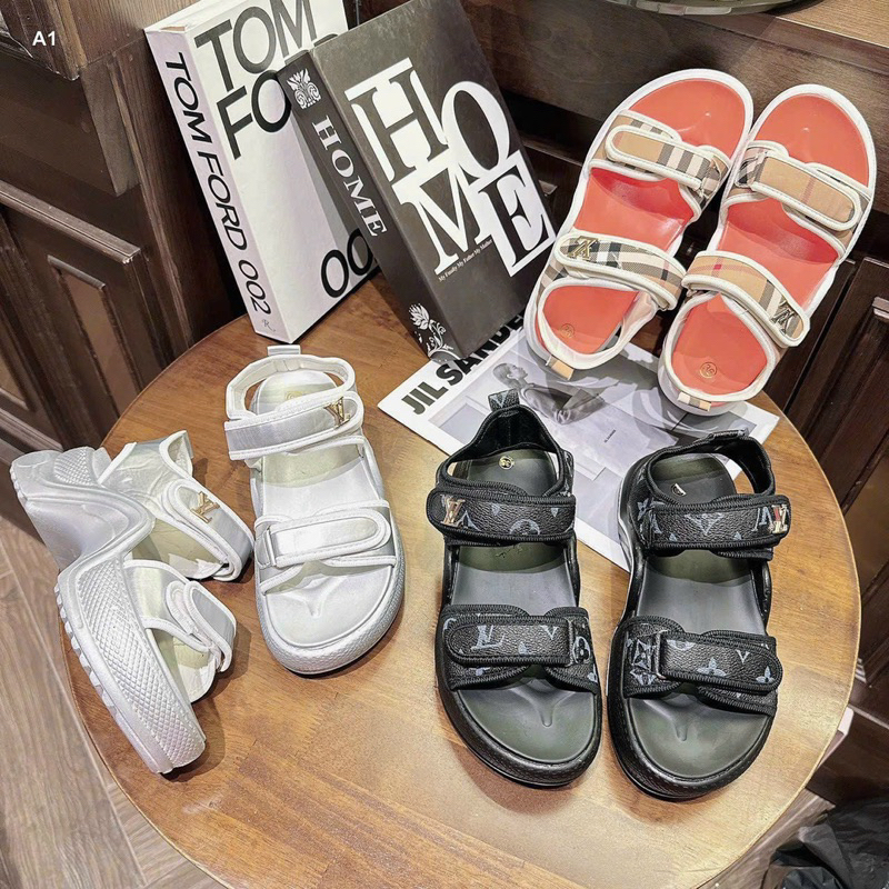 Sandal LV hàng vnxk - Về mầu bạc mới hót 2023