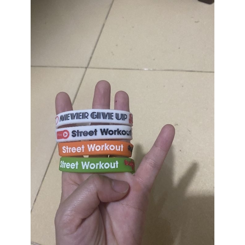 Vòng tay cao su street workout