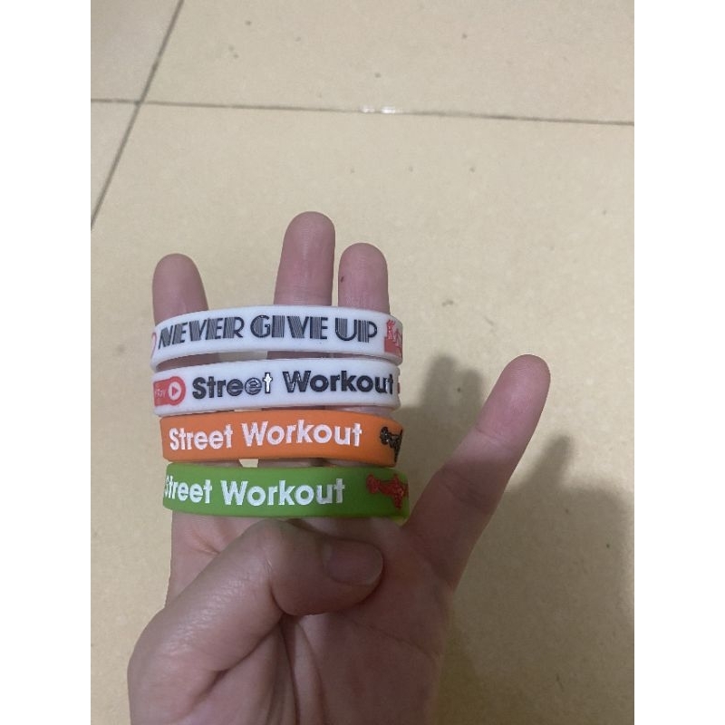 Vòng tay cao su street workout