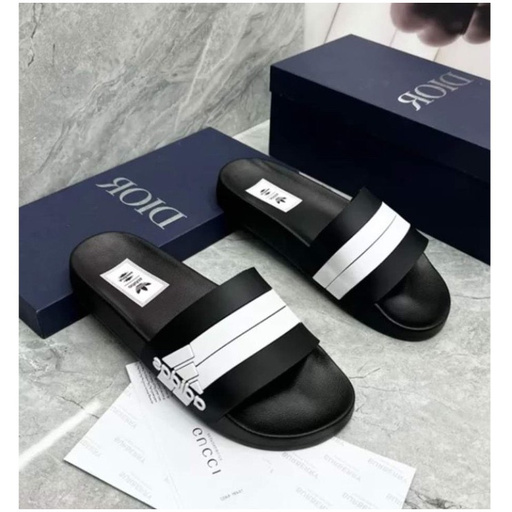 Dép Nam Nữ Quai Ngang thời trang hott 2023. Dép Lê Siêu Cấp tại SHOP. Mua Ngay