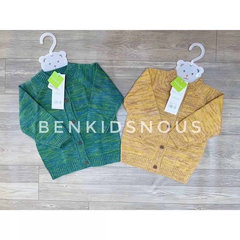 Áo khoác len cài giữa Lullaby cho bé trai