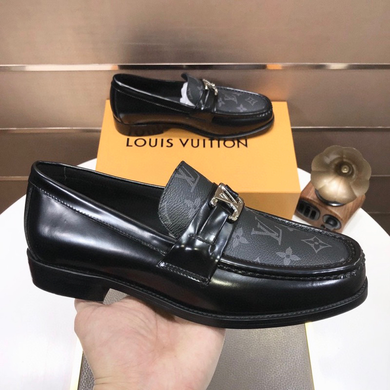 Giày lười nam cao cấp, giày loafer nam LV hàng hiệu, da trơn, đế cao, hoa văn  – STORE III