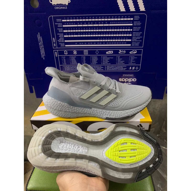 GIẦY THỂ THAO ULTRABOST 7.0 NAM NỮ CHẠY BỘ TẬP GYM ĐA NĂNG SIÊU ÊM, THIẾT KẾ THOÁNG KHÍ HÀNG CAO CẤP.