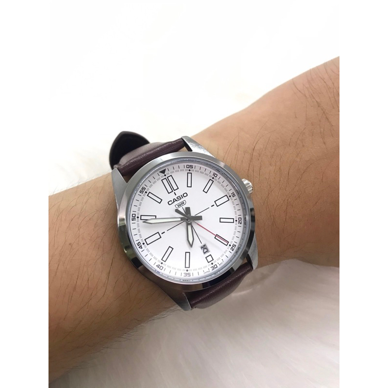 MTP-VD02L-7EUDF | Đồng Hồ Casio | Nam | Dây Da Màu Nâu | 3 Kim | Chống Nước