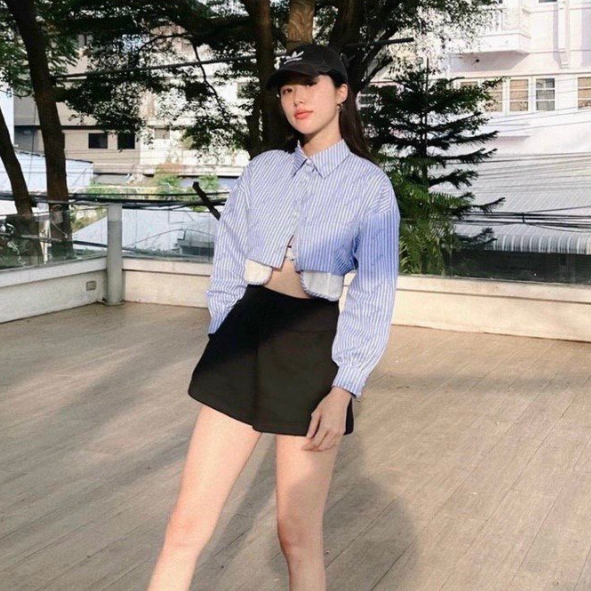 Áo sơ mi croptop nữ HAGA cổ bẻ  hai túi ngực Blouse Top SM2T301