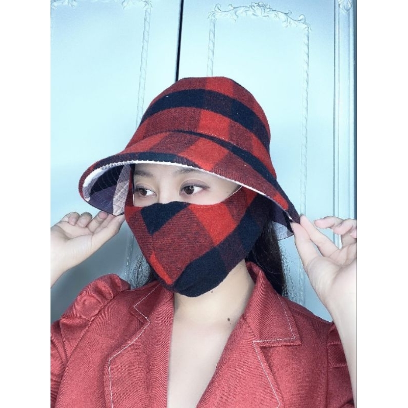 Mũ dạ nỉ bốn mùa