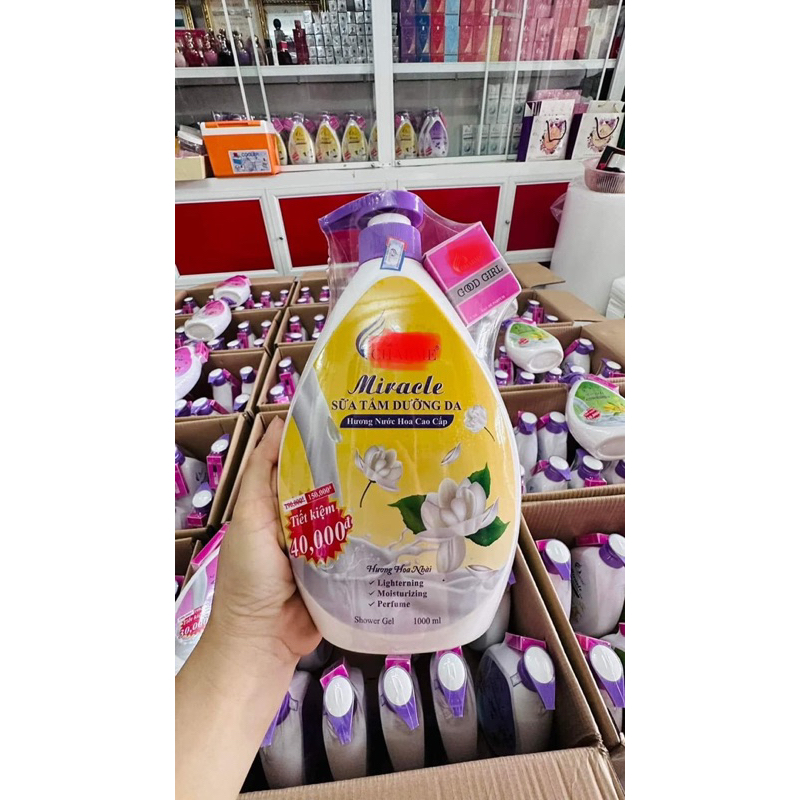 Sữa tắm dưỡng trắng da hương nước hoa Micracle 1000ml+ tặng nước hoa 3ml