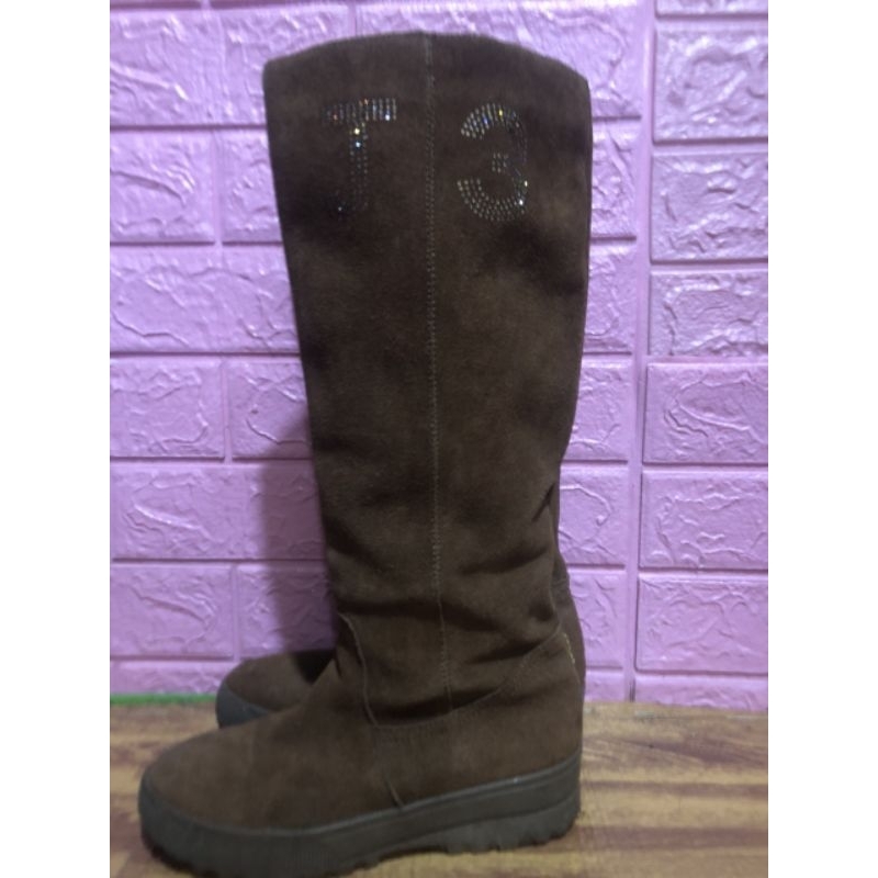 Bót gói da lộn thật .