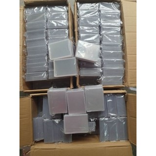 Toploader A7 nhựa cứng đựng thẻ card koop