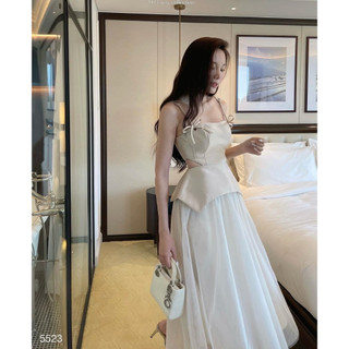 Set áo nude 2 dây đính nơ khoét eo + chân váy midi voan