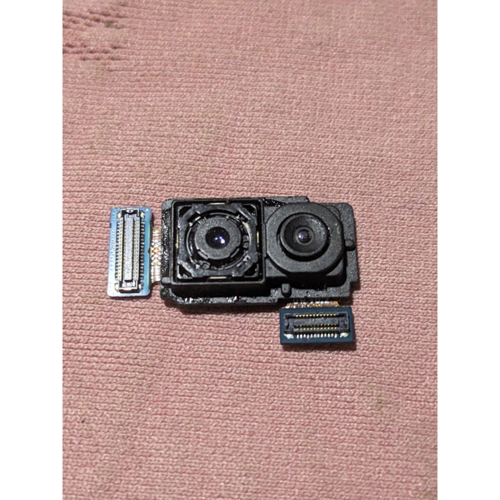 Camera sau SamSung Galaxy A20 tháo máy