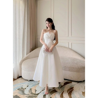 Đầm xòe dài hai dây cúp ngực phối nơ