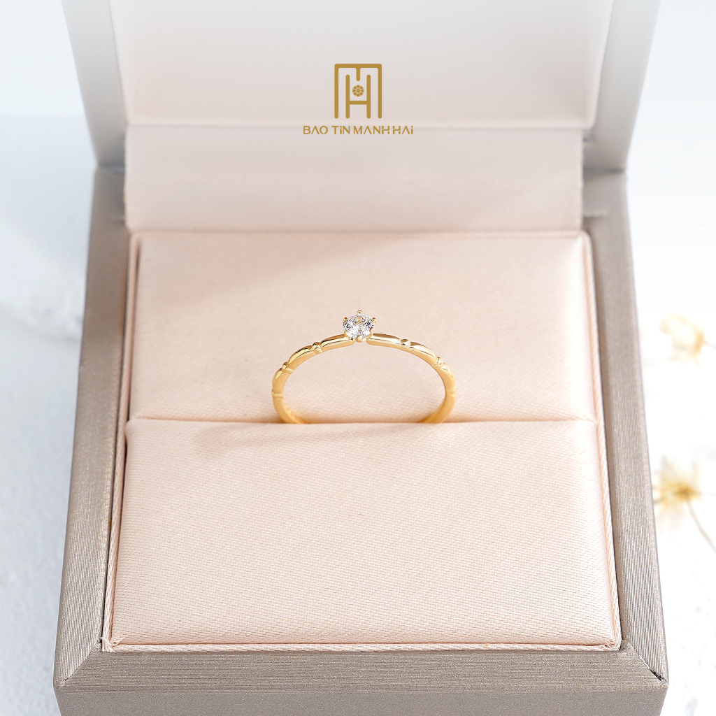 Nhẫn vàng 10K phong cách Ý đính 1 viên đá nhỏ xinh xắn NY10K41 Bảo Tín Mạnh Hải