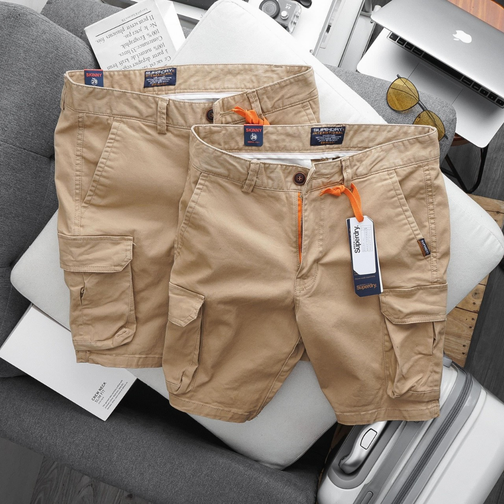 Short Kaki