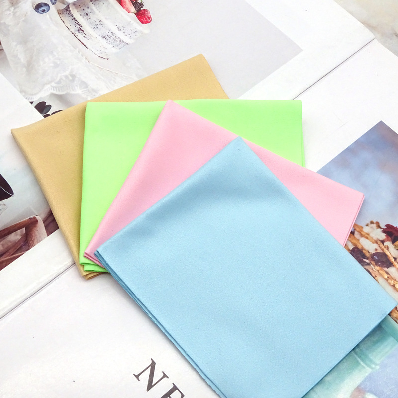 Khăn Lau Kính Cao Cấp Sợi Microfiber Lau Sạch Bui Bẩn Có thể Sử Dụng Đa Năng Cho Lens Máy Ảnh, Điện Thoại, Laptop Apk132