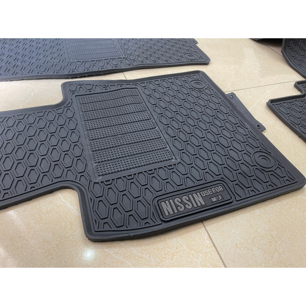 Thảm Lót Sàn Cao Su Đúc Nguyên Khối Mazda 3 Thương Hiệu Nissin Vừa Vặn Theo Xe