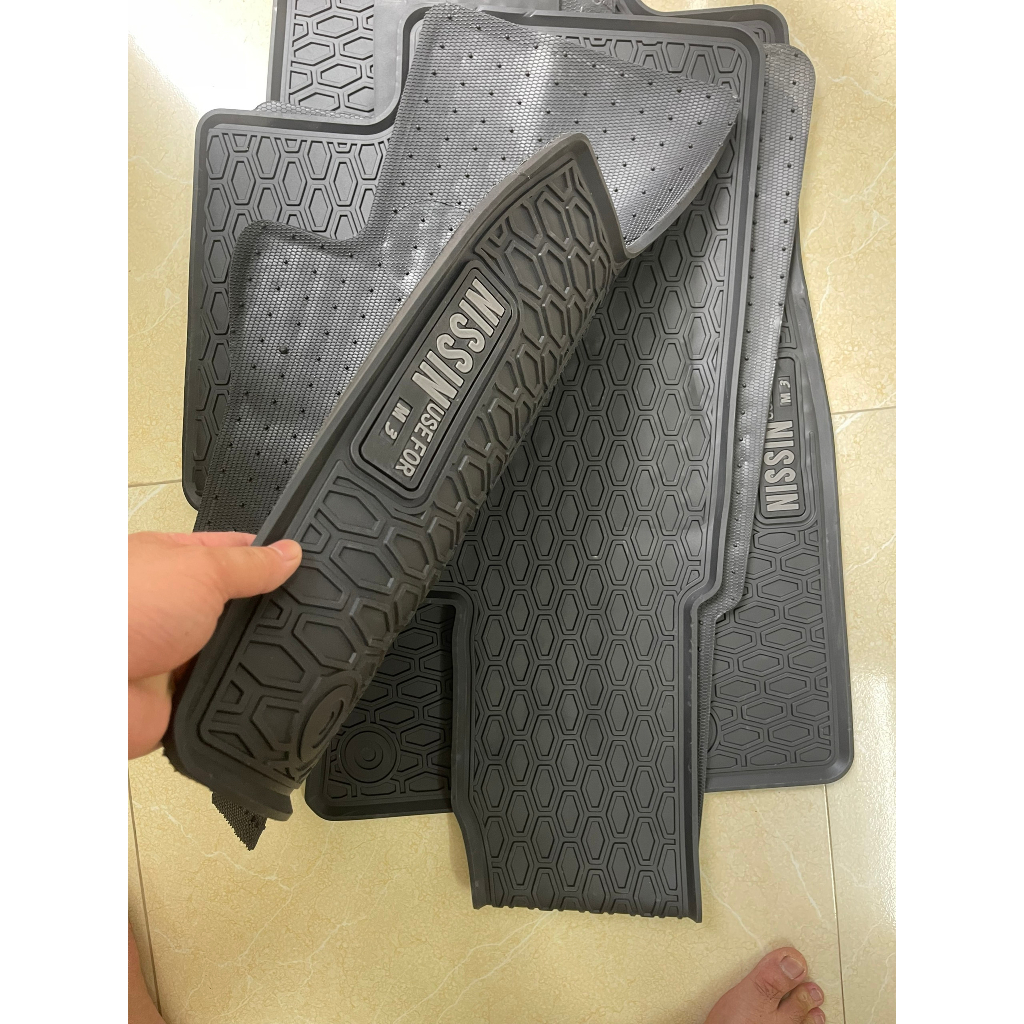 Thảm Lót Sàn Cao Su Đúc Nguyên Khối Mazda 3 Thương Hiệu Nissin Vừa Vặn Theo Xe