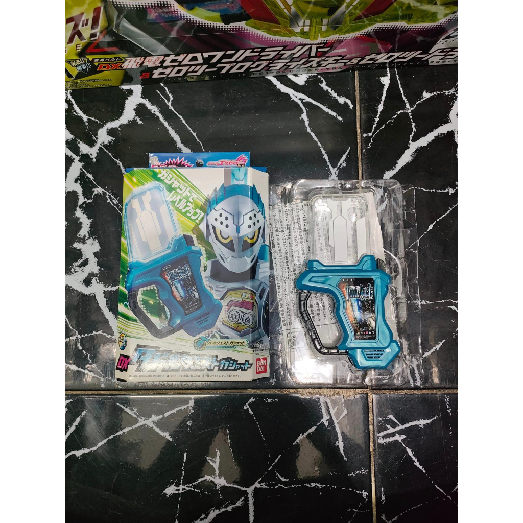 MÔ HÌNH CHÍNH HÃNG  DX TADDLE QUEST GASHAT 2ND