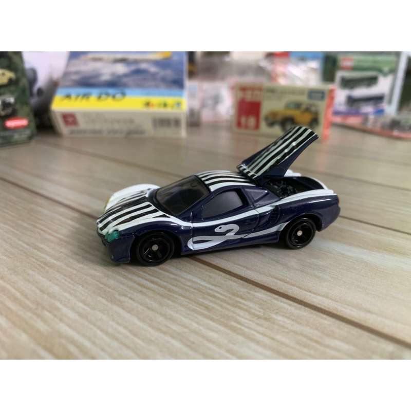xe mô hình tomica mitsuoka