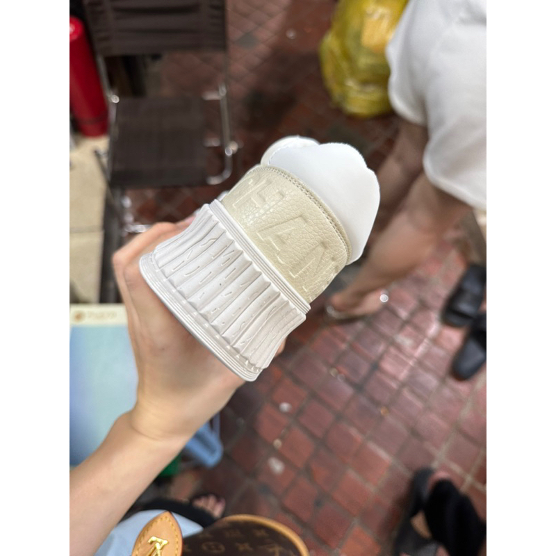 Giày thể thao đính hạt chéo fullbox