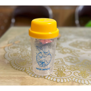 Bình lắc sữa non Alpha Lipid 250ml, Có vạch chia ml, Nắp đậy kín