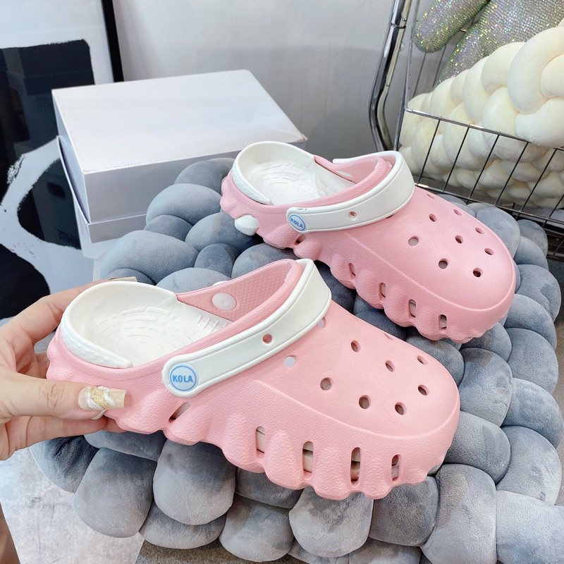 Dép sục nữ đế đúc độn mẫu mới 2023 cực xinh siêu nhẹ êm chân chống nước - Dép cross nữ đế đúc cao siêu bền - SL042