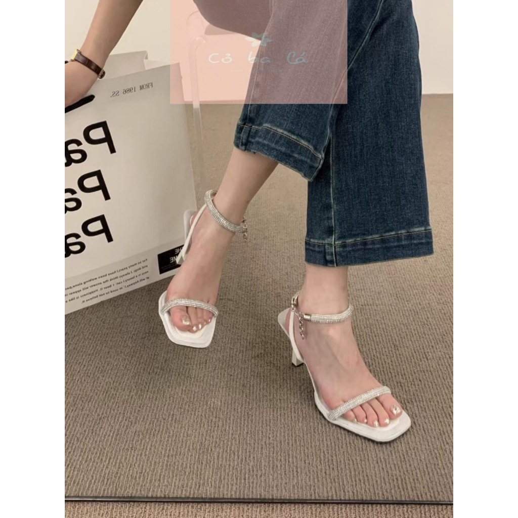 GIÀY CAO GÓT COBALA SHOES - SANDAL NỮ MŨI VUÔNG PHONG CÁCH THỜI TRANG QUAI NGANG ĐÍNH ĐÁ HIỆN ĐẠI G23061600