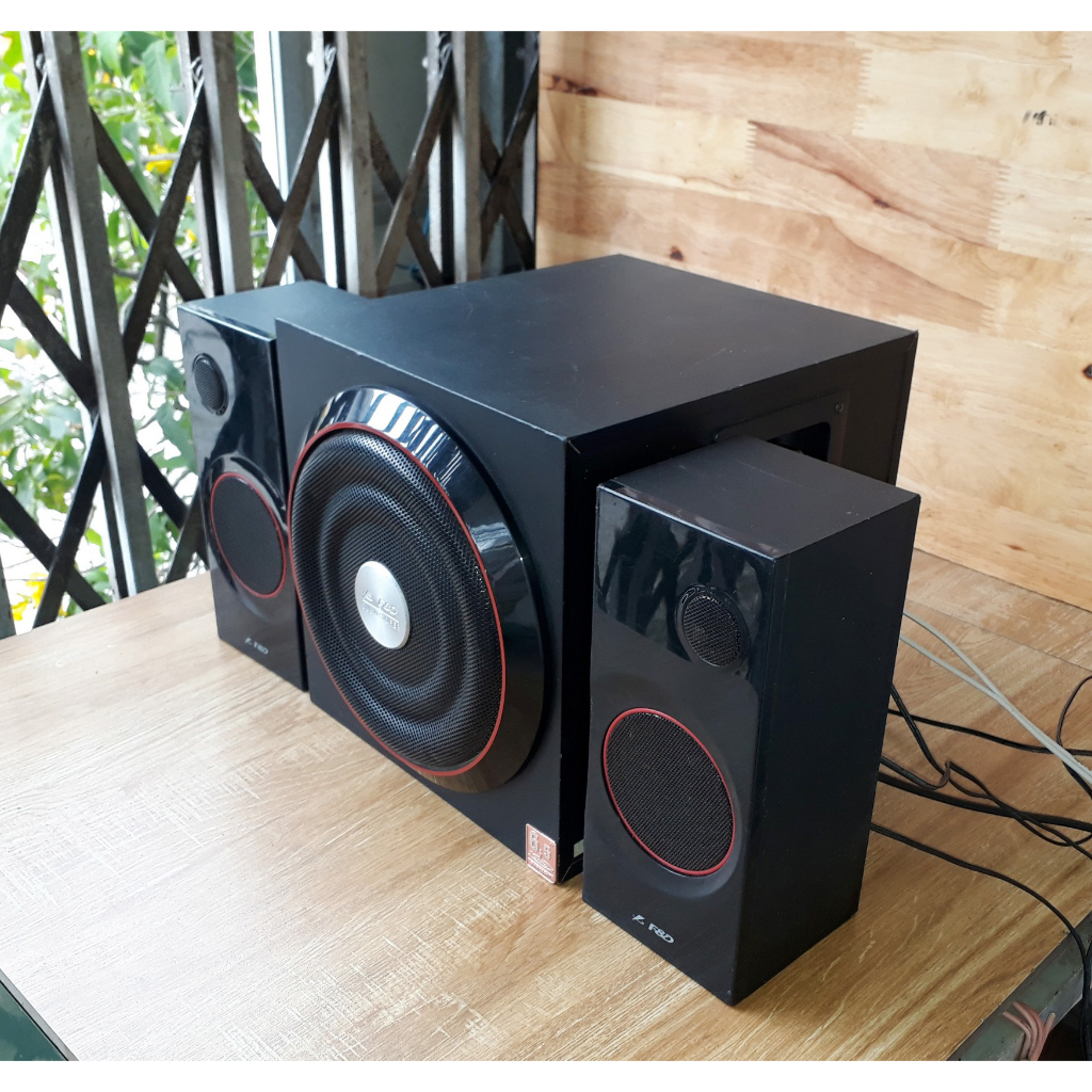 Bộ loa vi tính Fenda A333U – đọc thẻ nhớ SD và USB - bao gồm 1 loa siêu trầm và 2 loa vệ tinh