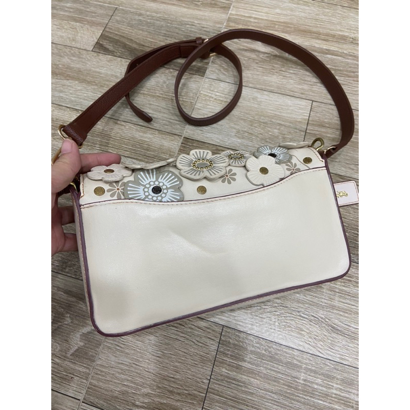 Túi si hiệu Coach