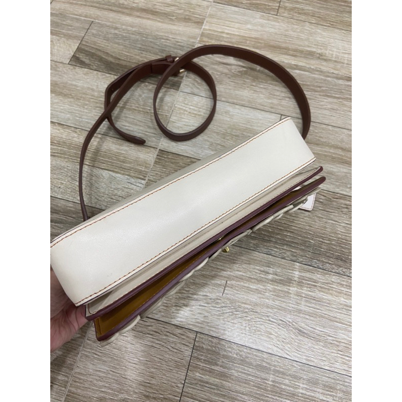 Túi si hiệu Coach