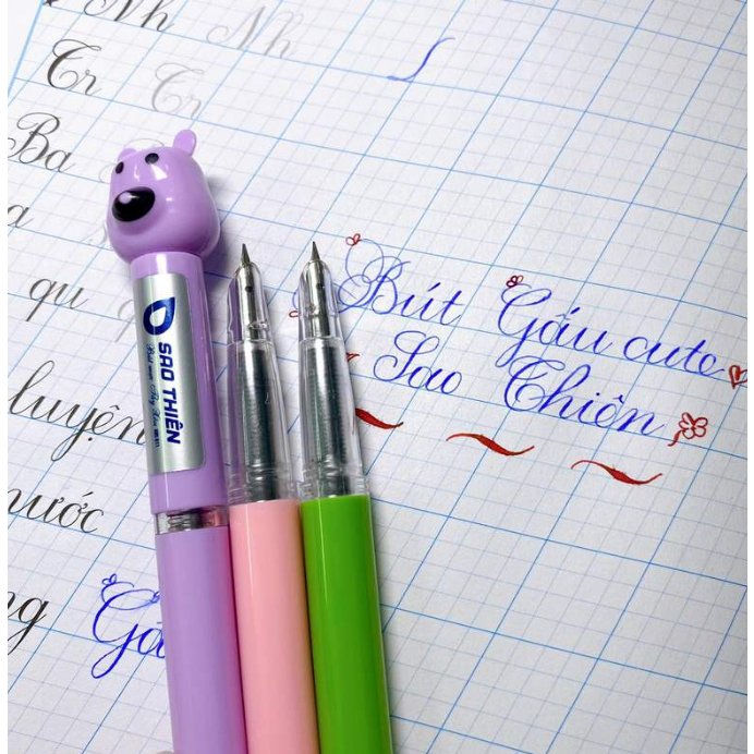 Bút mực gấu GB011 ngòi êm có tẩy xóa