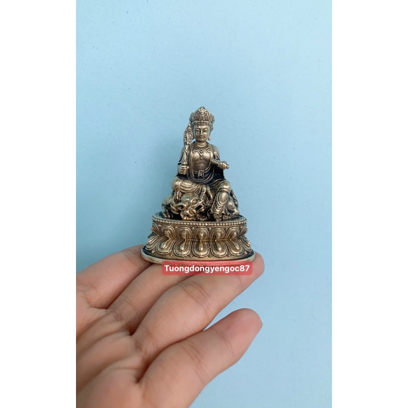 Tượng Văn thù bồ tát đồng