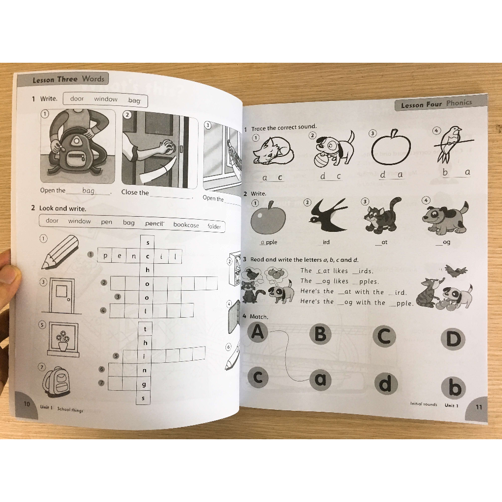 Sách - Family and Friends - phiên bản 2nd edition