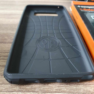 Ốp Lưng Spigen Rugged Armor Cho Samsung Note 8