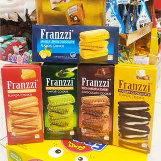 Bánh Quy Franzzi Kem 115G Date mới