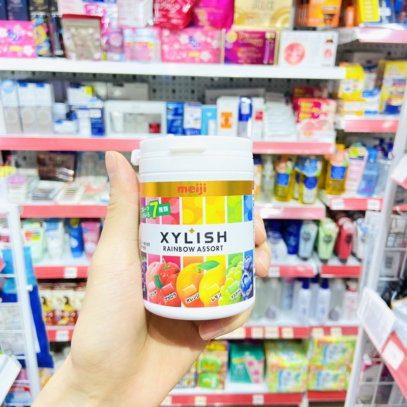 Kẹo cao su Lotte Nhật Bản Black & Black  và Kẹo cao su Meiji Xylish trái cây 7 vị