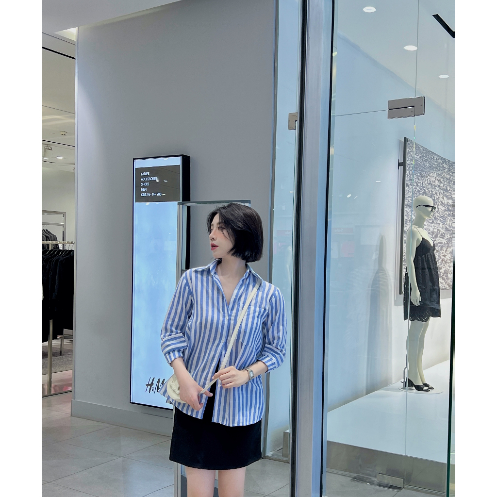 Áo sơ mi nữ dài tay HAANDESIGN thiết kế công sở chất liệu linen cao cấp không nhăn nhàu, kẻ sọc xanh trắng