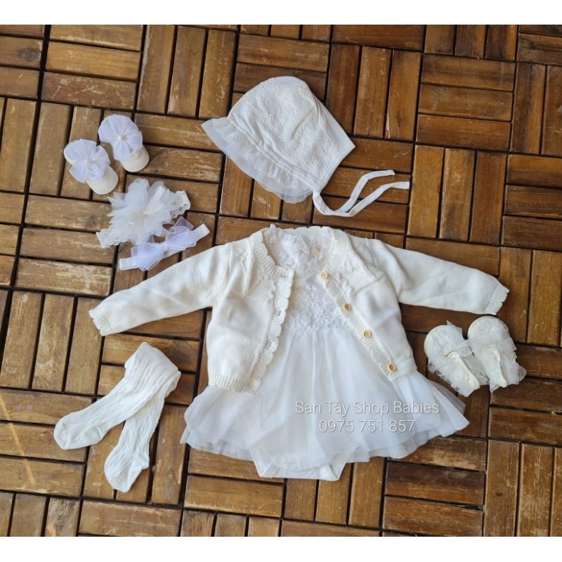 Body váy ren nơ dài tay kèm mũ cho bé từ đầy tháng - 12M