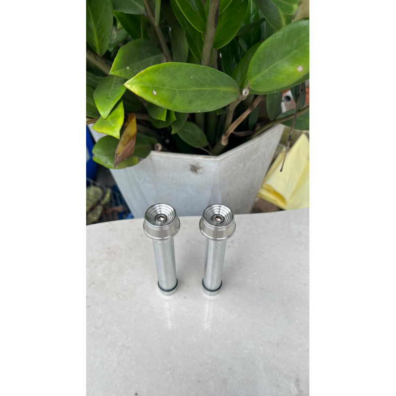 Cặp gù tay lái inox mẫu v2 và thanh đóng gù nặng 500g