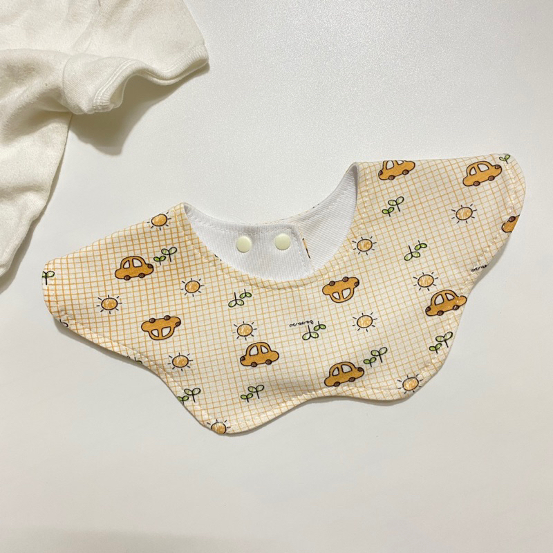 Yếm vải tròn cổ hoa Hàn Quốc chất cotton organic cho em bé từ 0-36m