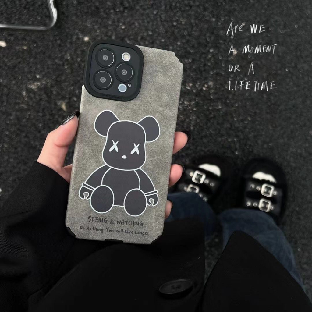 Ốp lưng iphone da in hoạ tiết Kaws 6/6s/6plus/7plus/8plus/x/xs/xsmax/11/12/13/14/pro/max/promax - Awifi S3-6