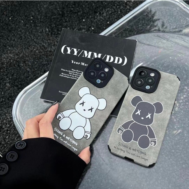 Ốp lưng iphone da in hoạ tiết Kaws 6/6s/6plus/7plus/8plus/x/xs/xsmax/11/12/13/14/pro/max/promax - Awifi S3-6