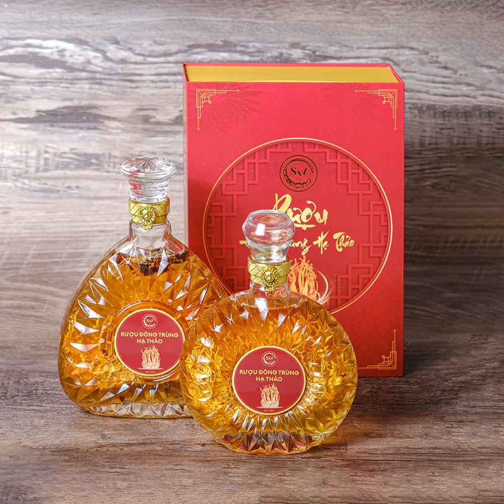 Đông Trùng Hạ Thảo tươi SKV ngâm R.Ư.Ơ.U chai XO 500ml