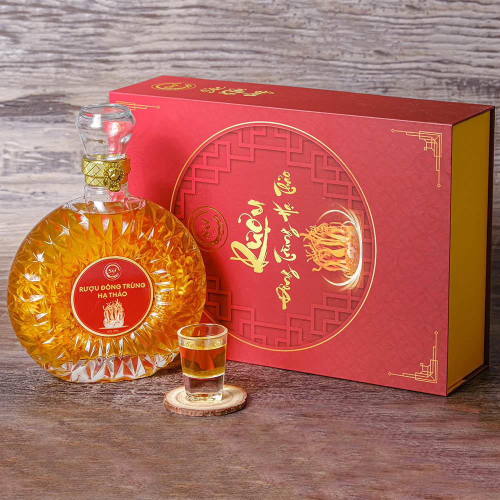 Đông Trùng Hạ Thảo tươi SKV ngâm R.Ư.Ơ.U chai XO 500ml