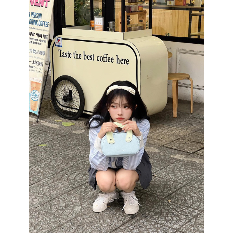 Áo sơ mi crotop kèm gấu xinh