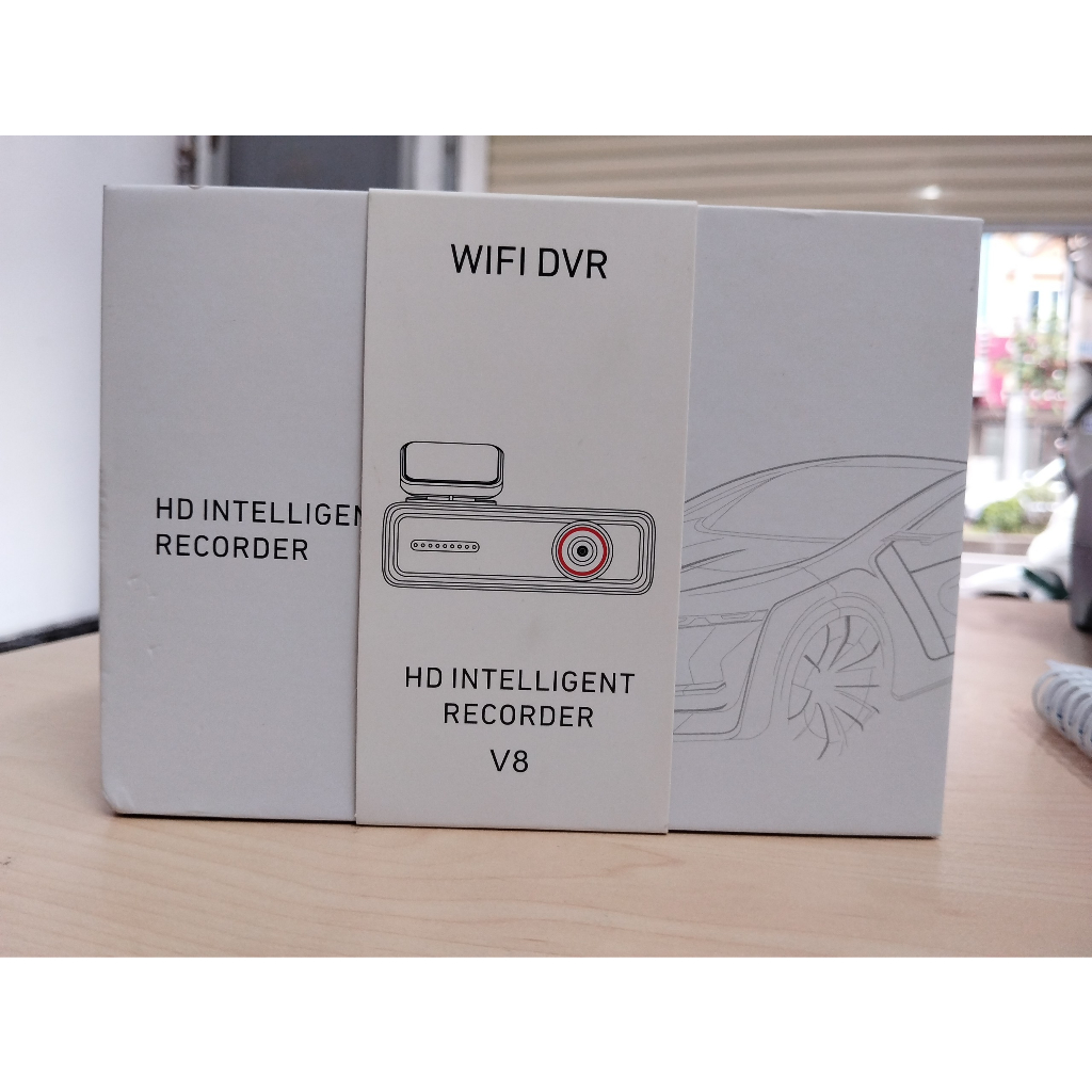 Camera hành trình v8 FullHD 1080p kết nối wifi với điện thoại và màn hình android, thẻ nhớ 64gb, có mic thu âm