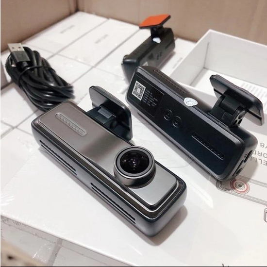 Camera hành trình v8 FullHD 1080p kết nối wifi với điện thoại và màn hình android, thẻ nhớ 64gb, có mic thu âm