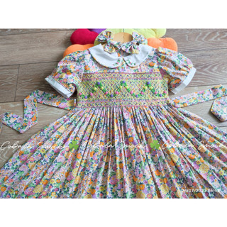 Đầm smock cổ sen hoa rực rỡ
