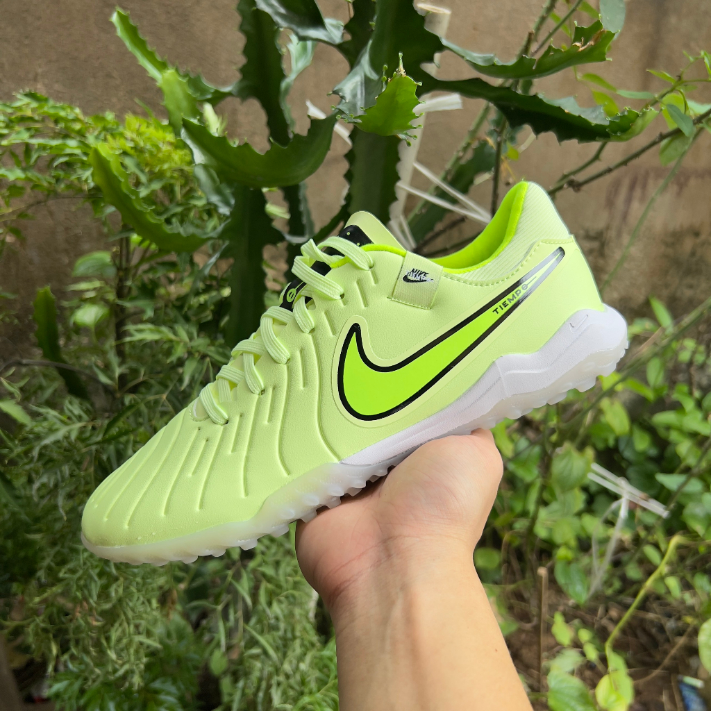 Giày Đá Bóng Sân Cỏ Nhân Tạo Tiempo 10