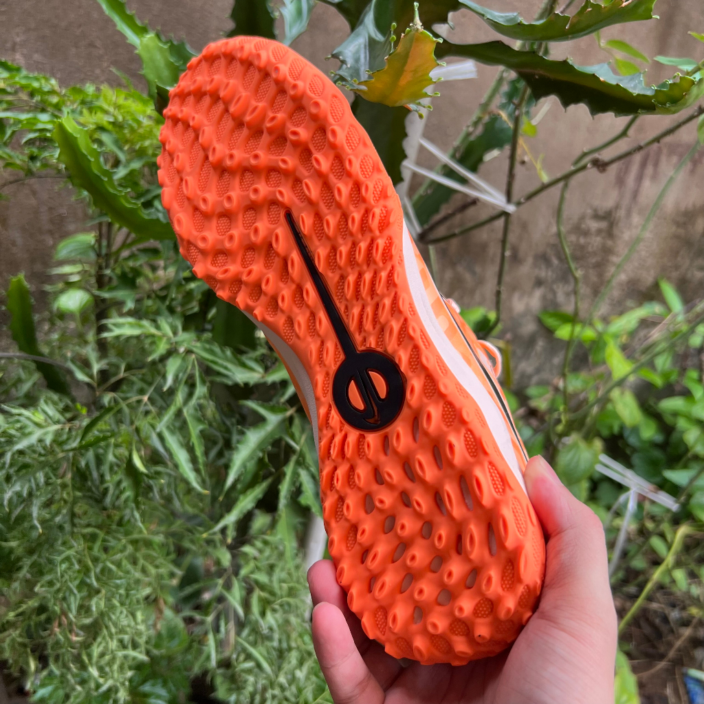 Giày Đá Bóng Sân Cỏ Nhân Tạo Tiempo 10